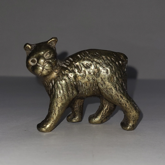 Other - Vintage Brass Bobcat